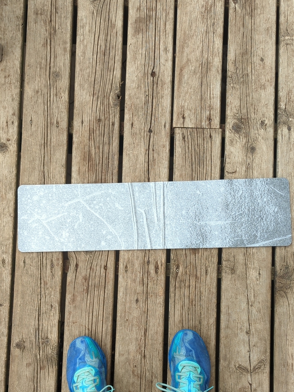 Stick On Stair Tread Carpet - Picture 2 of 5